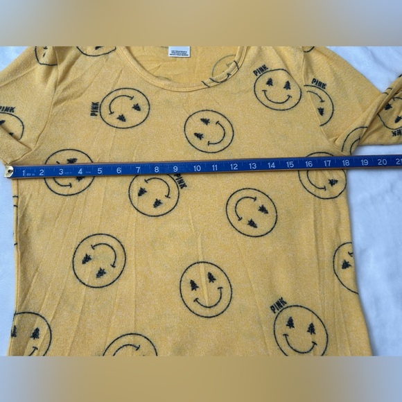 Victoria’s Secret PINK Top - Picture 7 of 8